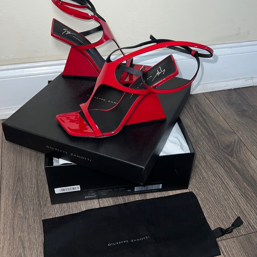 Giuseppe Red Sandal Heels